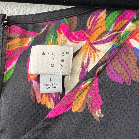 and eawy Women’s Tank Top With Floral Print Size Large - Picture 2 of 7